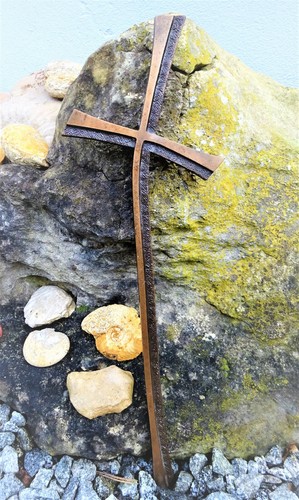 Bronzefigur kreuz grabfigur - ,