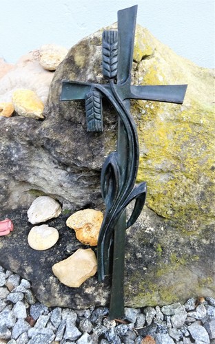 Bronzefigur kreuz grabfigur - bronzefigur,